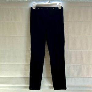 Banana Republic, 4P, black ankle pants with stretch and zippers at the ankle.